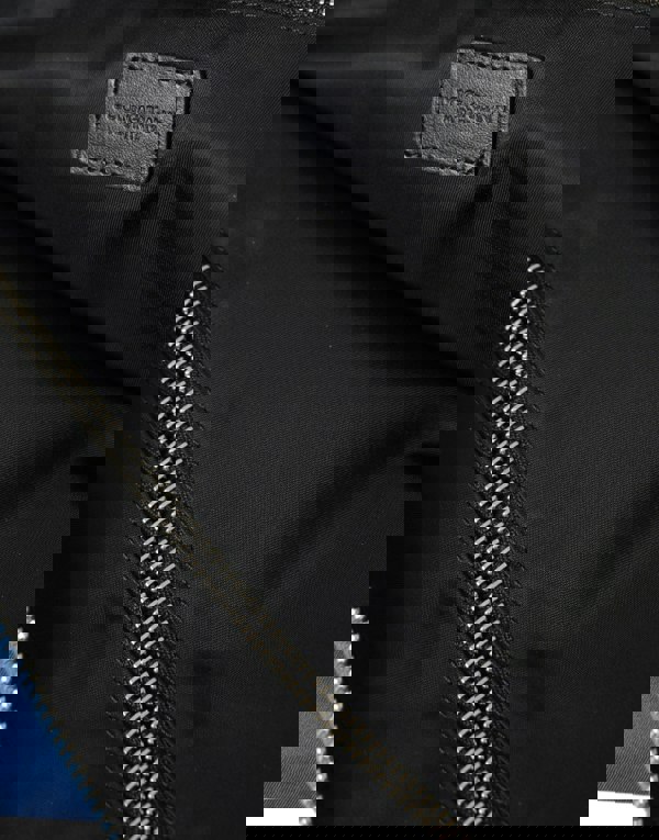 167091690.jpg