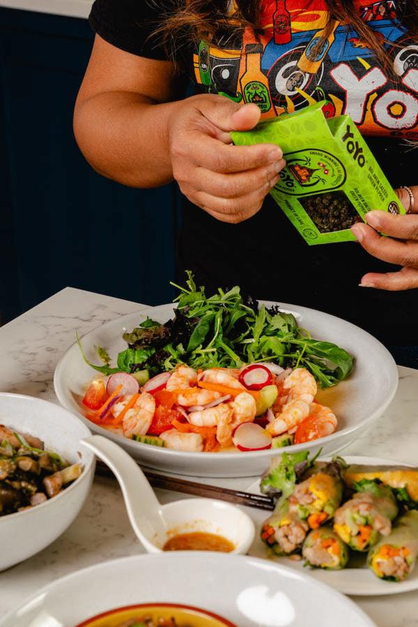 Yoyo Laos Sauce THE “FOR SOMEONE ELSE” YOYO GIFT SET