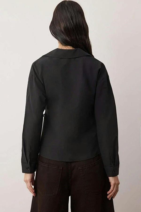 WOVCOR Regular Woven Shirt with Double-Breasted Closure and Tie Detail