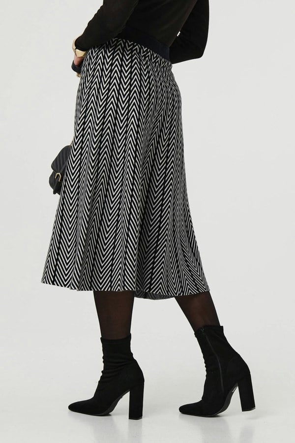 Black | Chevron Print High Waist Knit Midi Skirt
