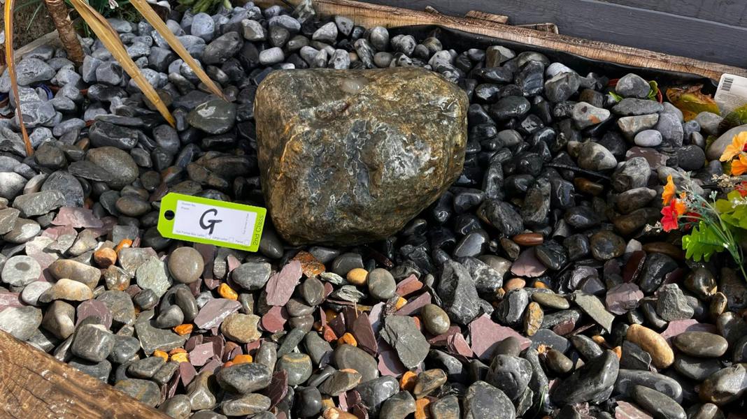 Drilled Natural Bouler G Water Feature