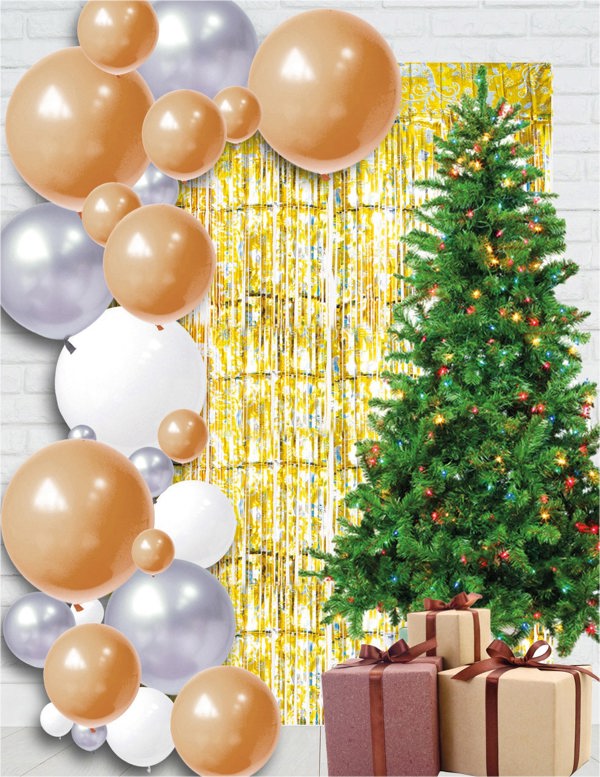 Cheetah Christmas Reindeer Tinsel Curtain 3M x 1M Yell