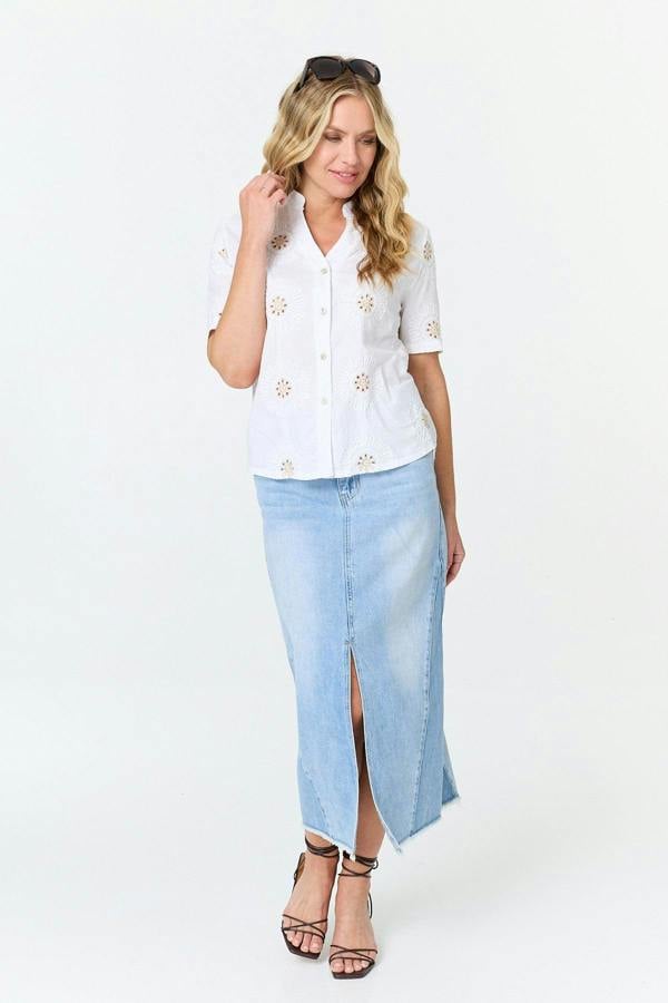 White | Embroidered Texture V-Neck Blouse