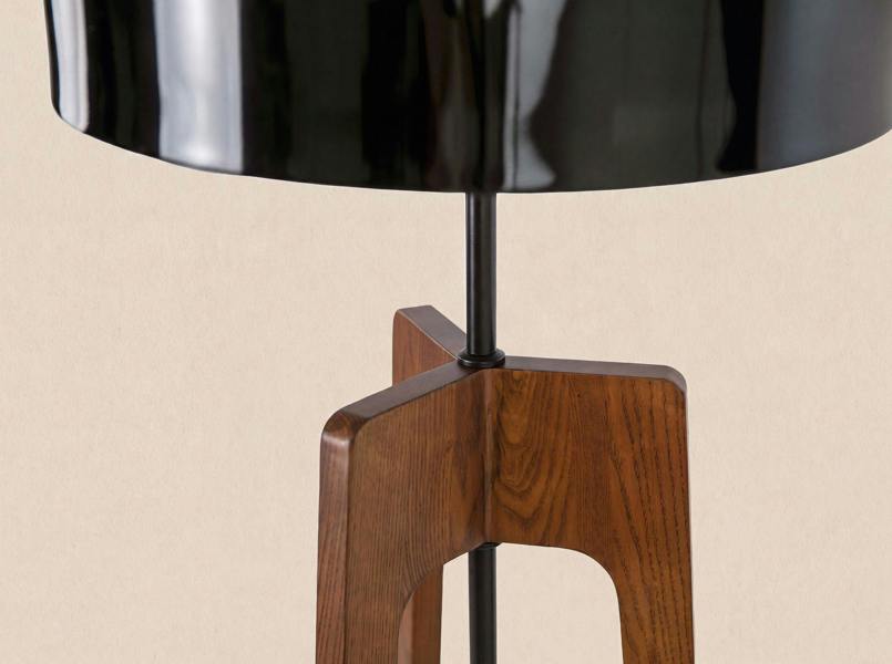 Angel Cerdá Floor lamp in black and white aluminium and walnut-coloured pine wood 8110
