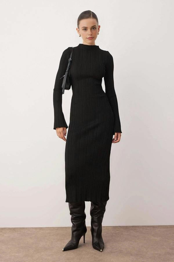 WOVCOR Bodycone Stand Collar A-Line Knit Maxi Dress