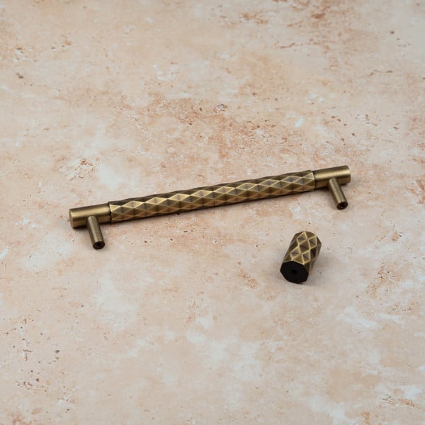 Handle & Home Antique Brass Diamond Cut Pulls