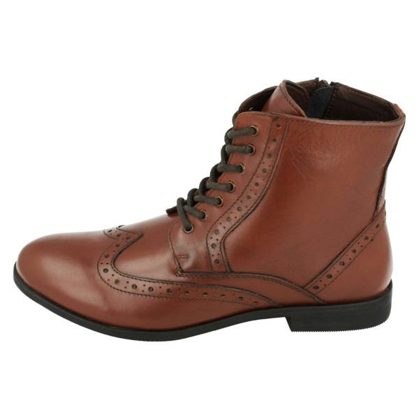 Leather Collection Ladies Leather Collection Brogue Lace Up Detailed Boots F4456