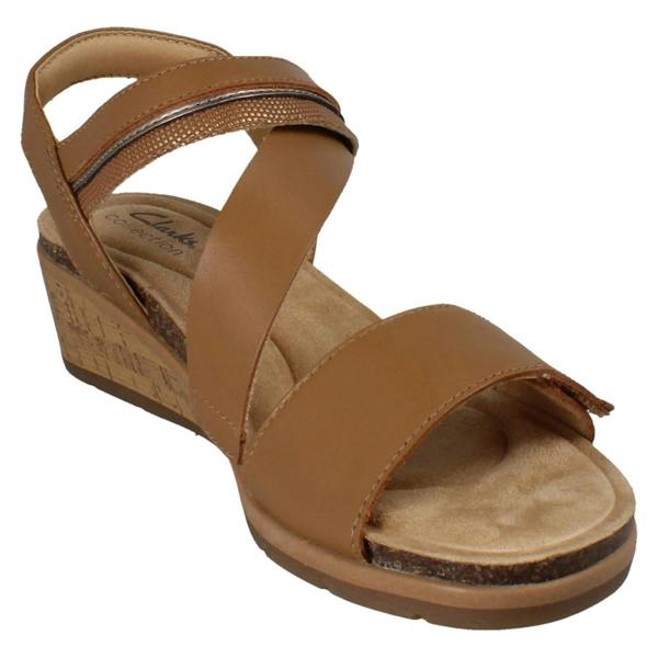 Clarks Ladies Clarks Sandals Kacha Wave