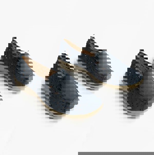 Boulevard MARSHA Womens Cut-Out Slip-On Shoes Navy Blue