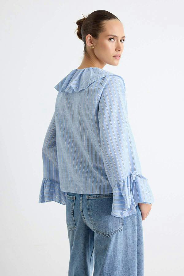 WOVCOR V Neck Standard Sleeve Regular Fit Woven Blouse