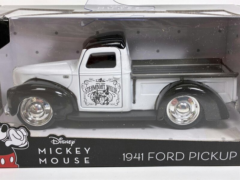 MCSlots Mickey Mouse Steamboat Willie 1941 Ford Pickup 1:32 Scale Jada 36091