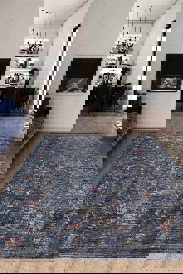 Traditional Floral Vintage Rug – Grey, Blue & Beige Elegance