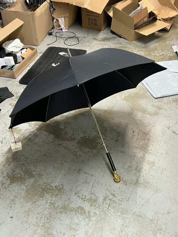 Alexander McQueen Gold Skull Umbrella Wood Detailing Black