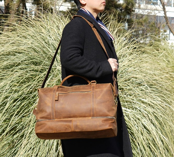 Touribag Leather Weekend Bag With Suit Compartment - Brown