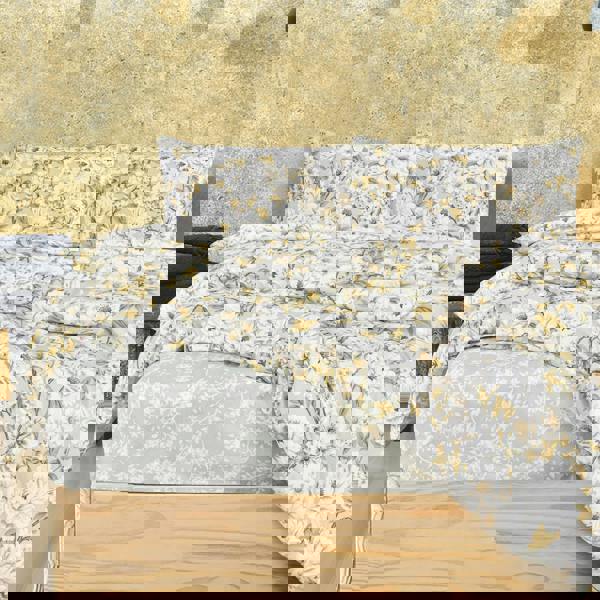 Smart Living Luxury Soft Reversible Elegant Blooms Complete Bedding Set - Green