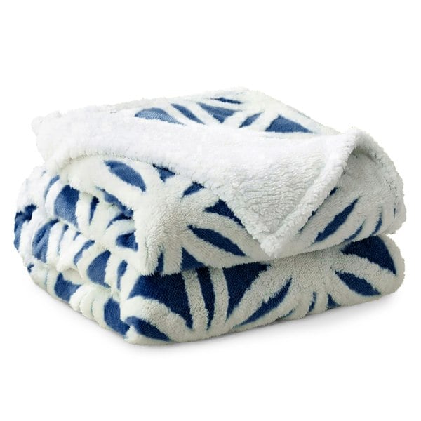 Velosso Orbit Tufted Sherpa Reverse Throw - 127cm x 152cm