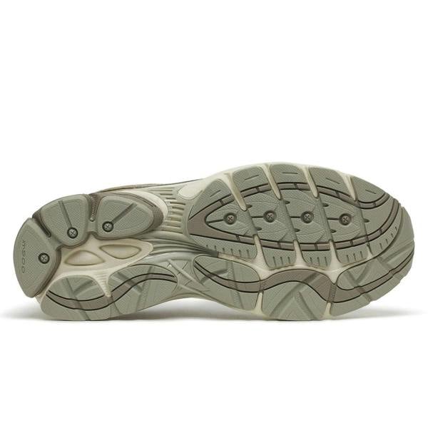 Saucony Originals Saucony Pro Grid Omni 9 Suede Trainers