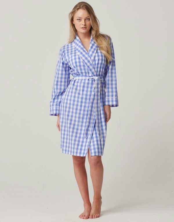 W_Nightdress_Dressing_Gown_School_Blue_Gingham_1-1.mp4