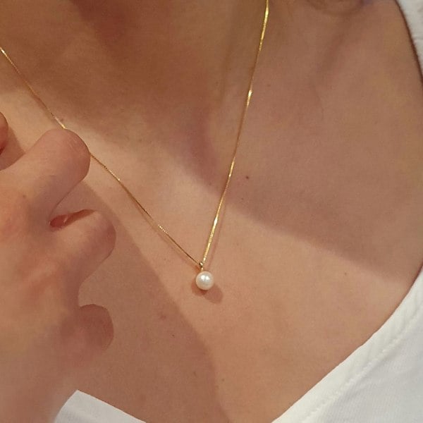 Minimalist Dainty Natural Pearl Gold Plated Necklace