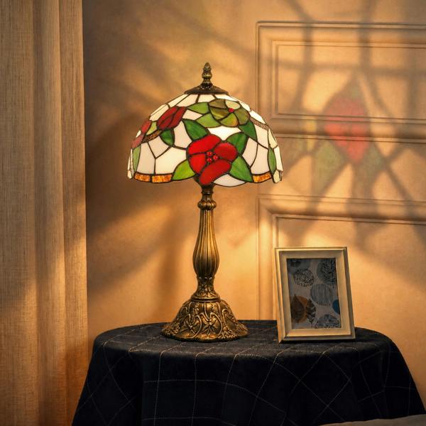 HOMCOM Stained Glass Table Lamp, Handmade Antique Bedside Lamp