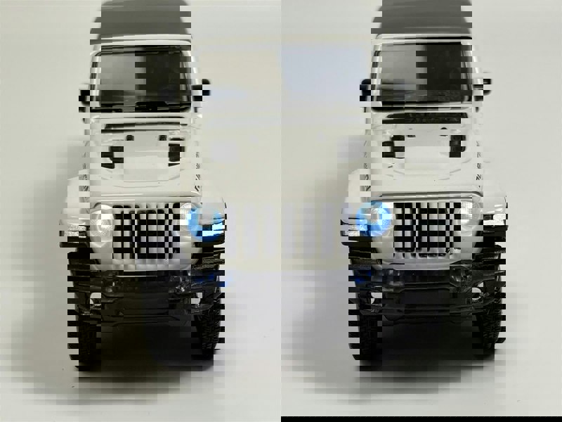 Tayumo Jeep Gladiator White LHD 1:32 Scale - Light & Sound Tayumo 32130002