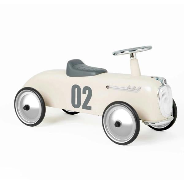 Ride On Roadster - lifestyle shot