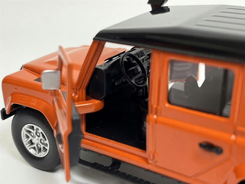 Tayumo Land Rover Defender 110 Tangiers Orange LHD 1:36 Scale LHD Tayumo 36100010