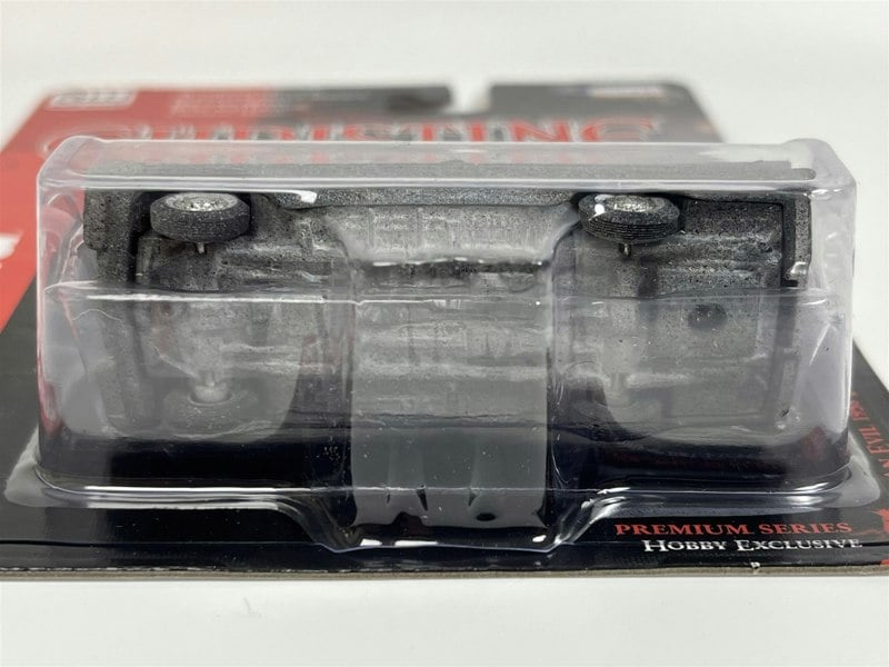 Auto World Slot Cars Christine An Evil 1958 Plymouth Fury Charred 1:64 Auto World AWSP040