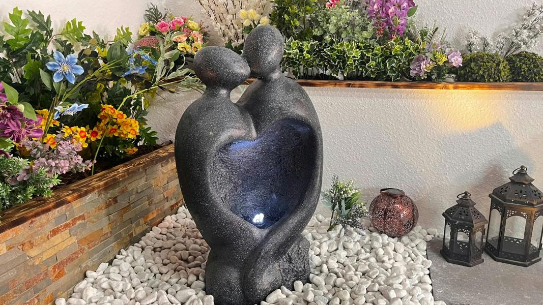 Tranquillity Water Features Heart Couple Contemporary Solar Water Feature