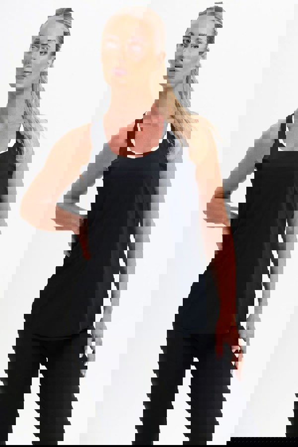 Discipline 365 Black Vest