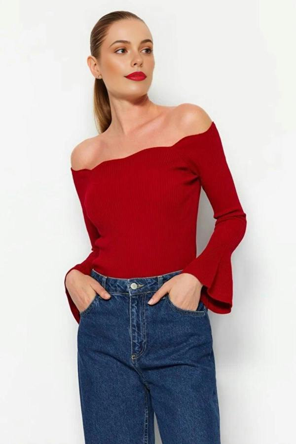 WOVCOR Carmen Collar Knit Sweater