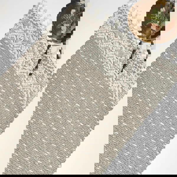 HOMESCAPES Patna Beige & Natural Kilim Wool Rug