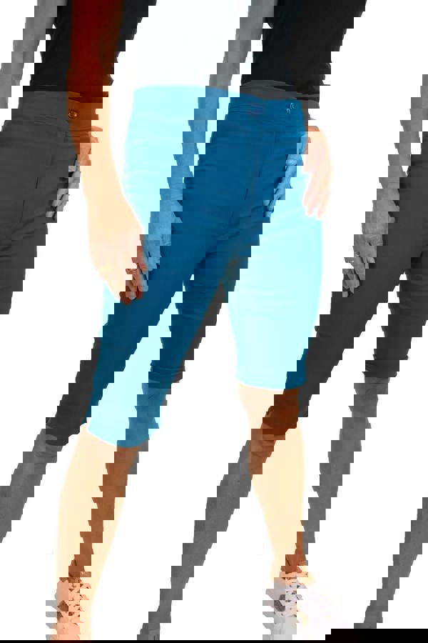 Paulo Due Women's Casual Stretch Knee Length Shorts