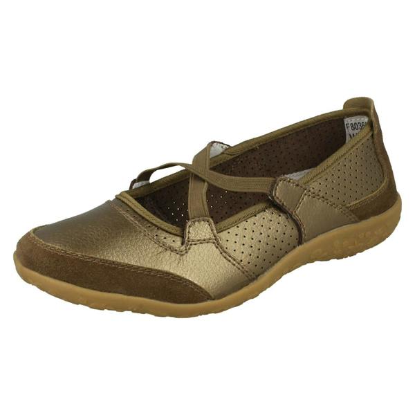 Down to Earth Ladies Down To Earth Elastic Cross Strap Pumps