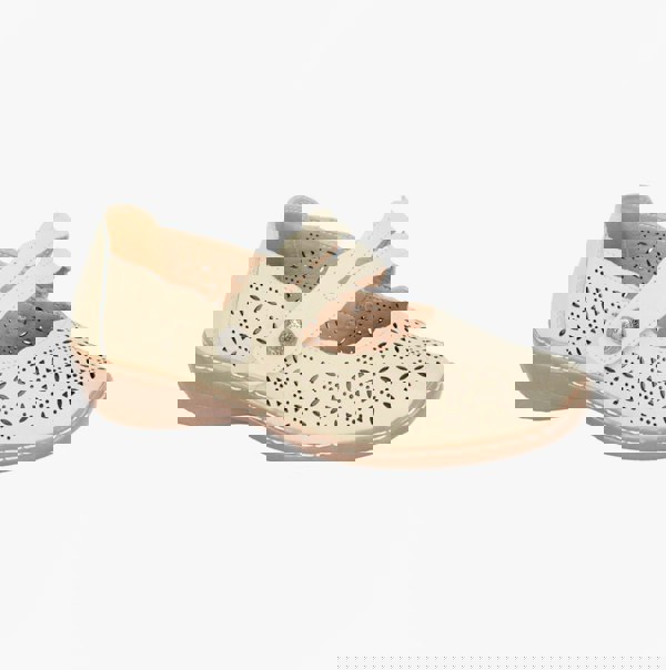 Boulevard L641BE Ladies Shoes Beige