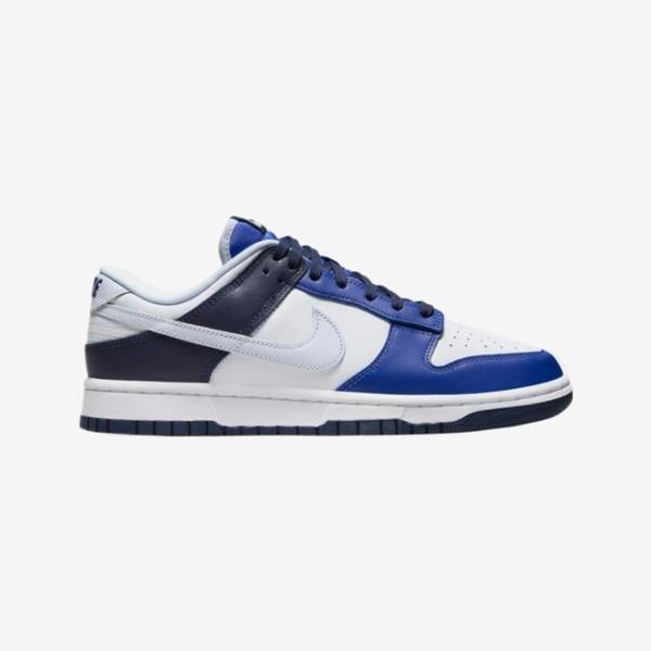 Nike FQ8826-100 Sneakers   in  White