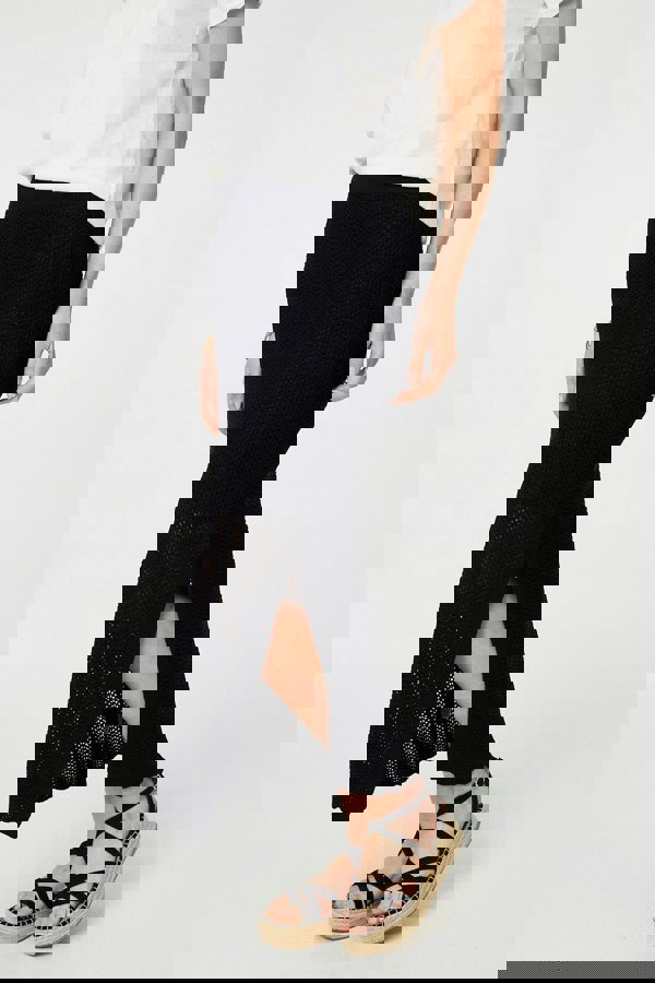 Black | High Waist Crochet Knit Midi Skirt