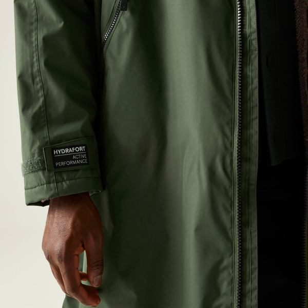 Regatta Unisex Adult Waterproof Fleece Lined Changing Robe - Dark Khaki