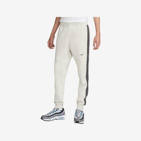 Nike FN0246-072 Joggers   in  White