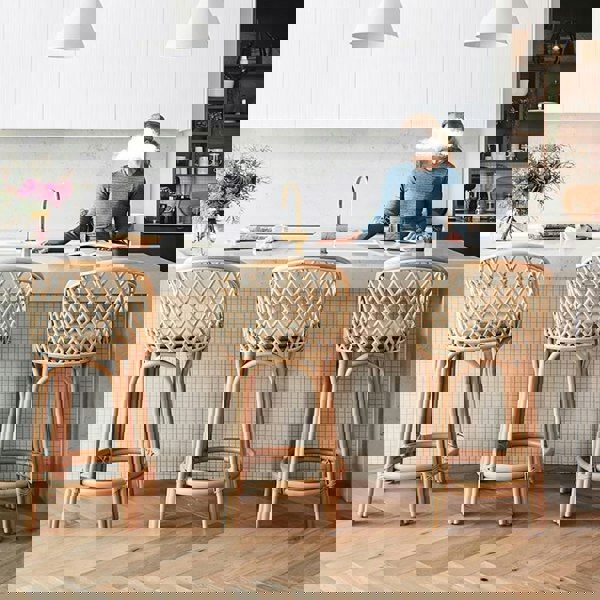 Weilai Concept Jafari Bar Stool