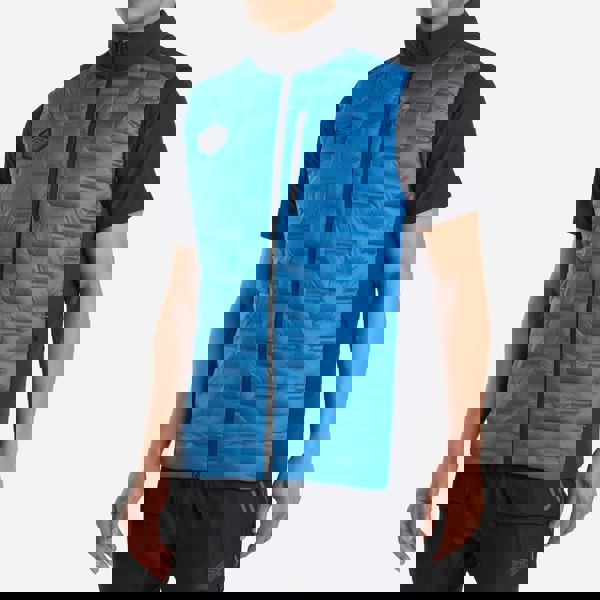 Umbro Mens Pro Training Elite Reversible Hybrid Gilet - Black/Classic Blue