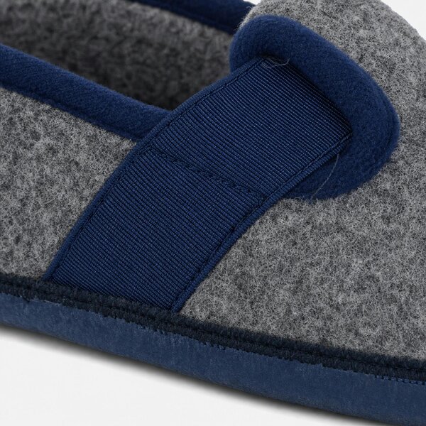 Sleepers YETI Full Slippers Slippers   in  Grey