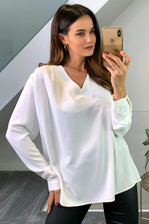Hoxton Gal Oversized V Neck Long Sleeves Blouse in White