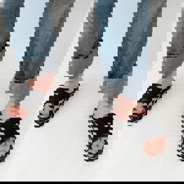 1620904925-94089900.jpg