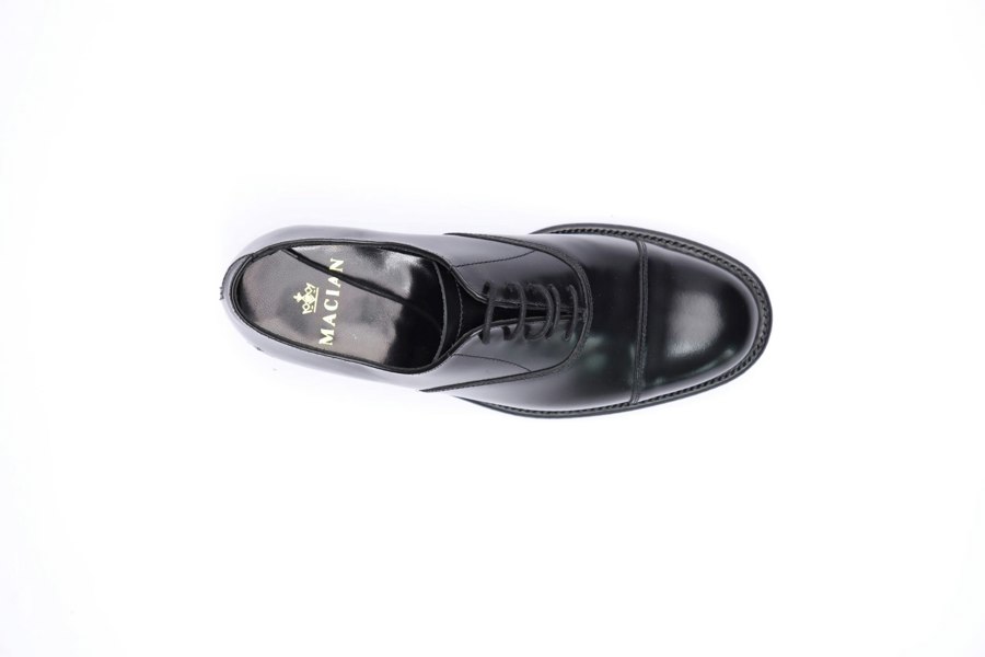 Macian Fran Oxford Shoes - Black