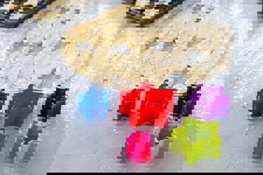 Colourworks Set of 5 Star Shaped Cookie Cutters