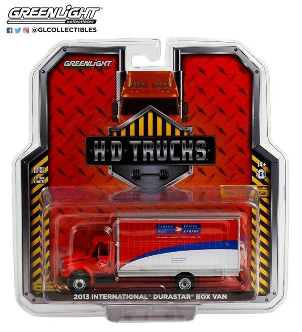 MCSlots 2013 International Durastar Box Van Canada Post 1:64 Scale Greenlight 33230B