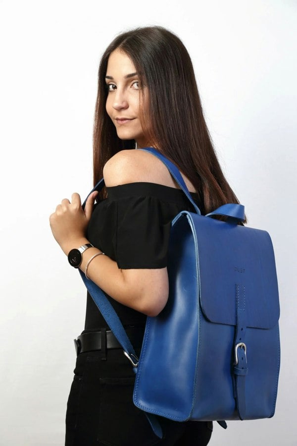 Leather Backpack in Cuoio Blue Mod 120