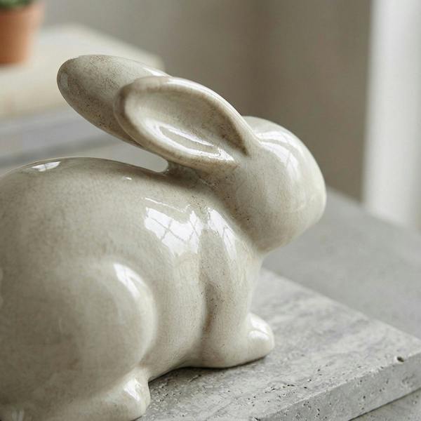 Garden Greatness Decorative Springtime Rabbit Ornament