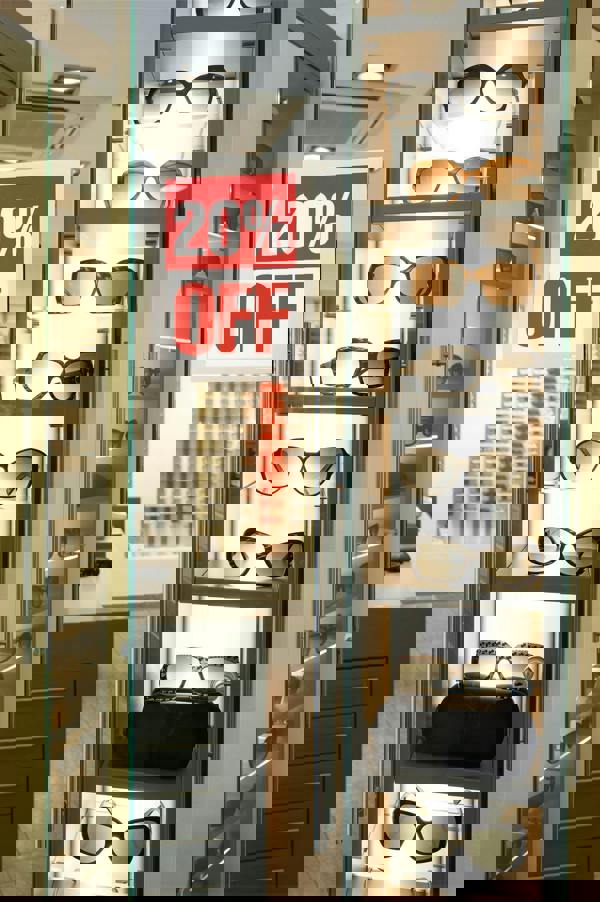 Durable DURAFRAME Self Adhesive Magnetic Signage Frame | 2 Pack | A5 Silver